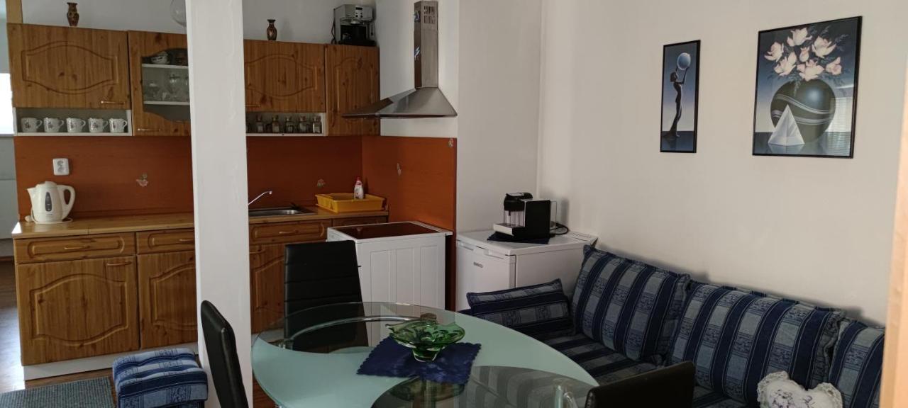 Apartman Hluboká nad Vltavou Extérieur photo